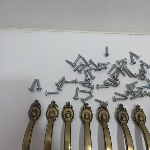 35 AMEROCK PULL HANDLES 735-1 WITH SCREWS - Picture 7 of 12